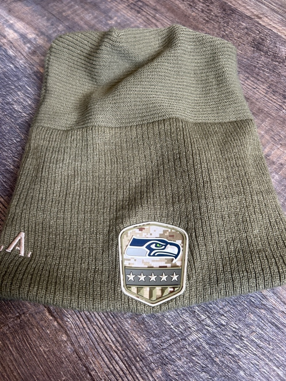 Seattle Seahawks s salute to service slouch Knit Beanie with Team Patch